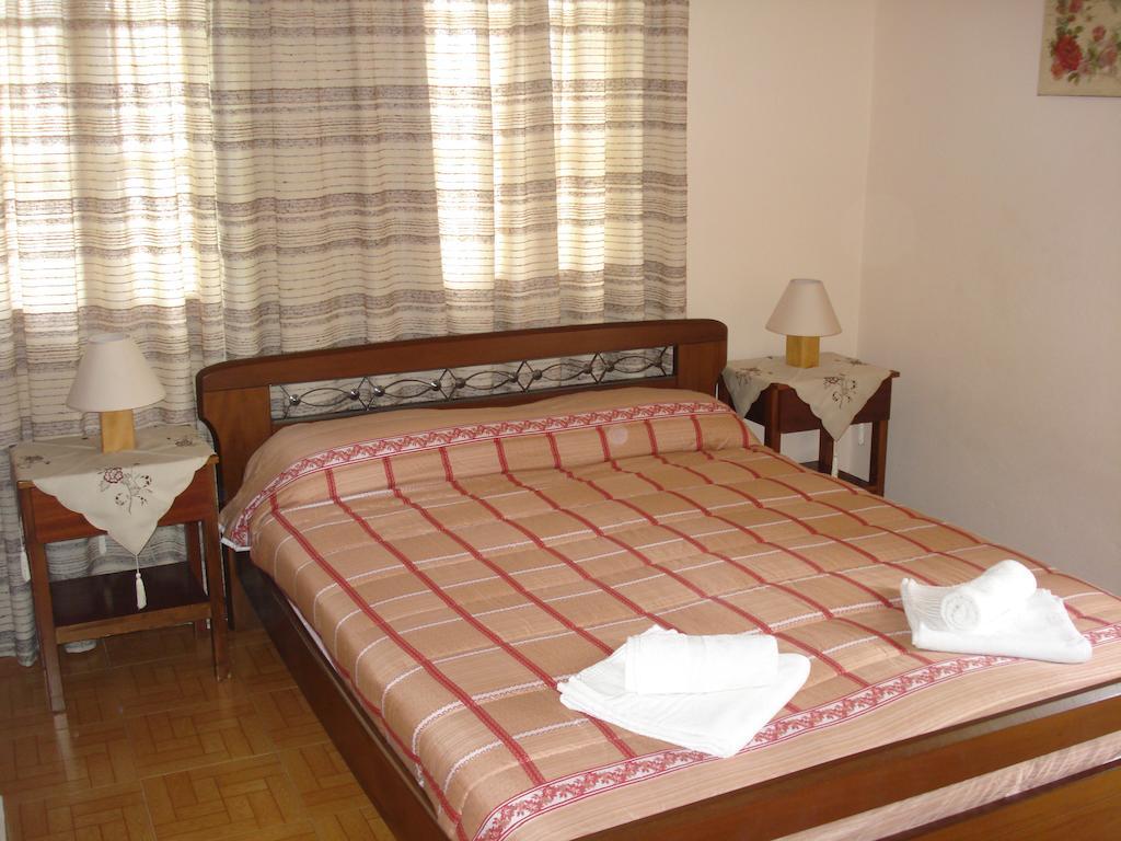 Alkmini Hotel เอยอส ดิมิตริออส ภายนอก รูปภาพ