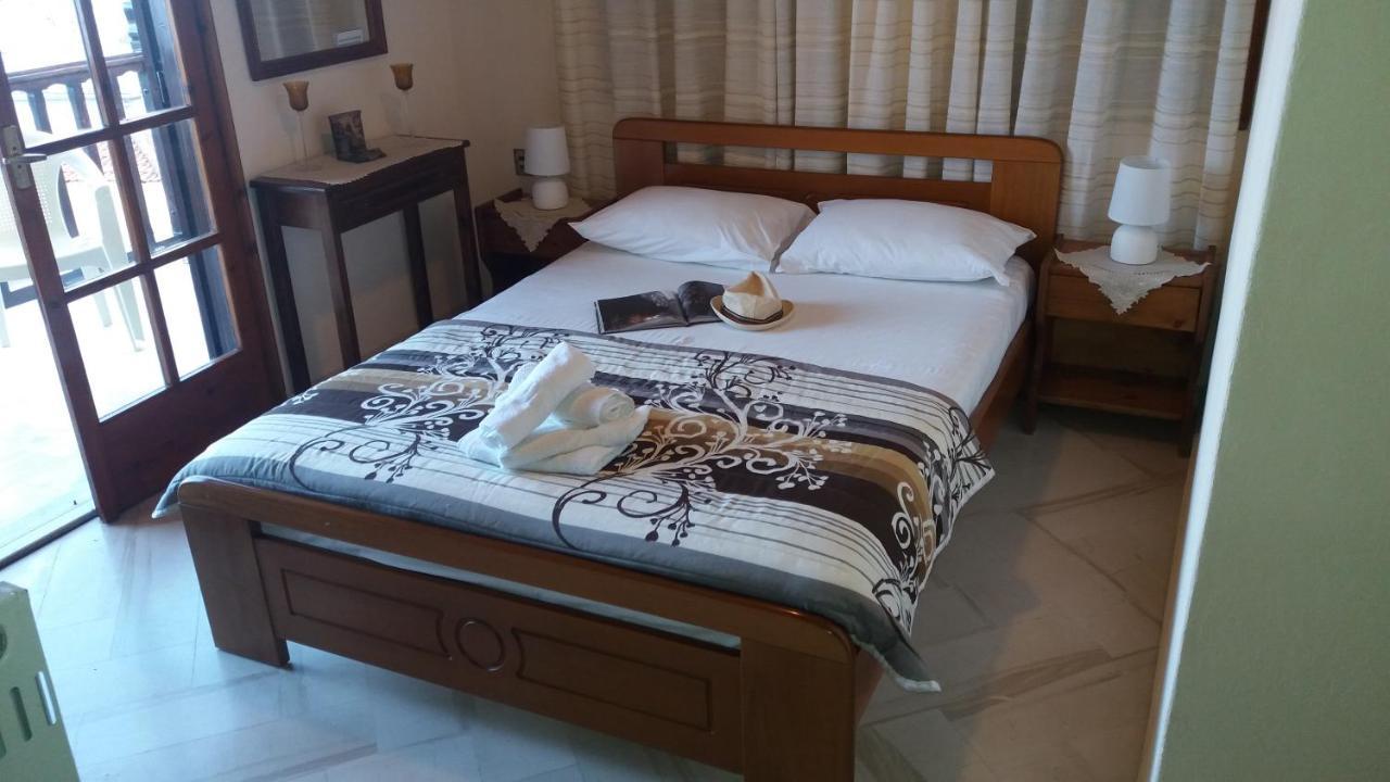 Alkmini Hotel เอยอส ดิมิตริออส ภายนอก รูปภาพ